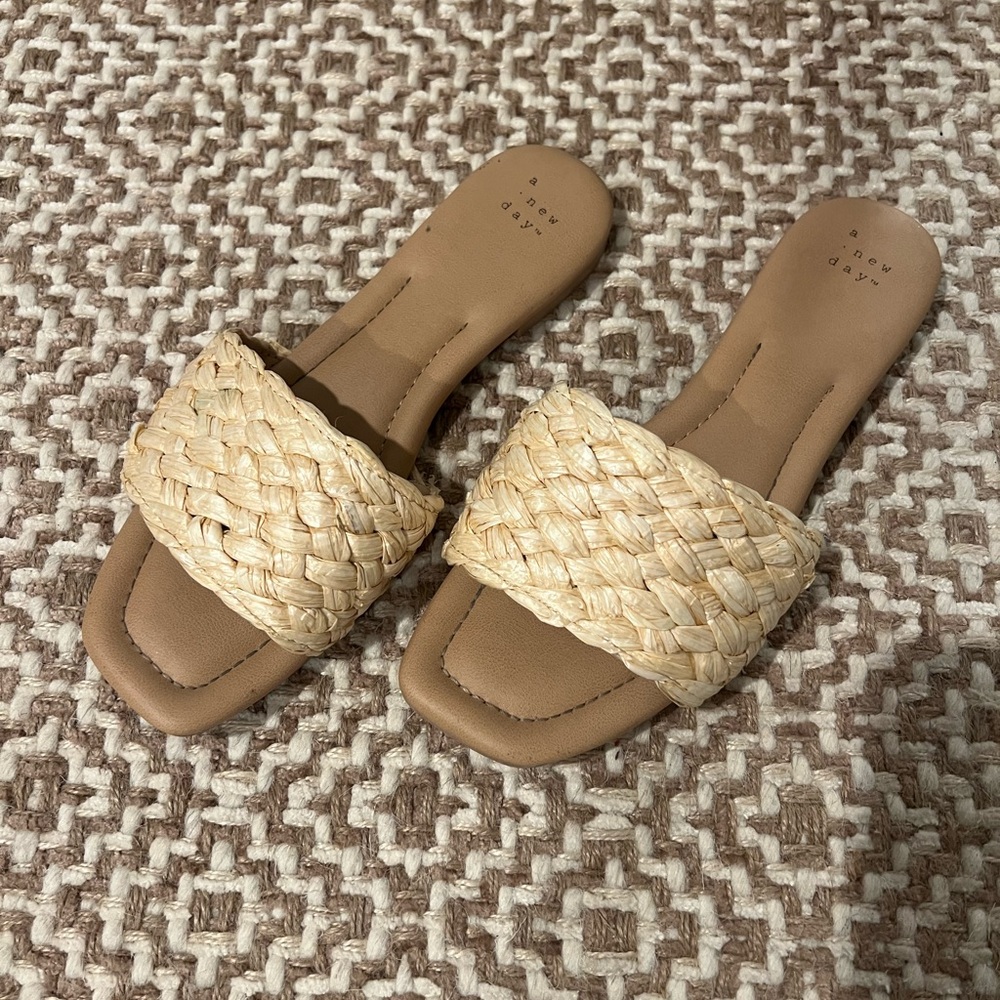 A New Day Women's Beige Woven Slide Sandals